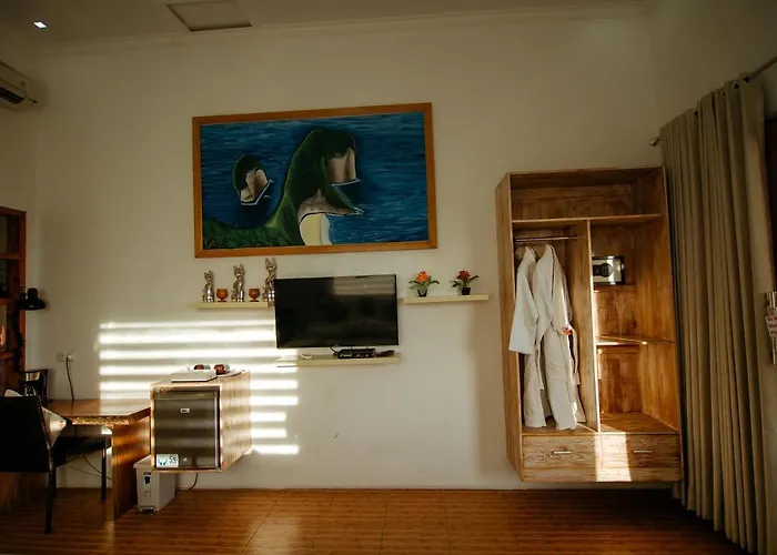 Pandawa & Seaview Hotel 4*