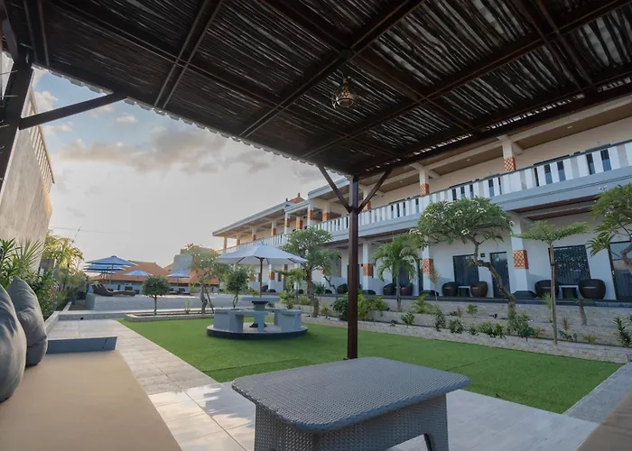 Pandawa & Seaview Hotel 4*