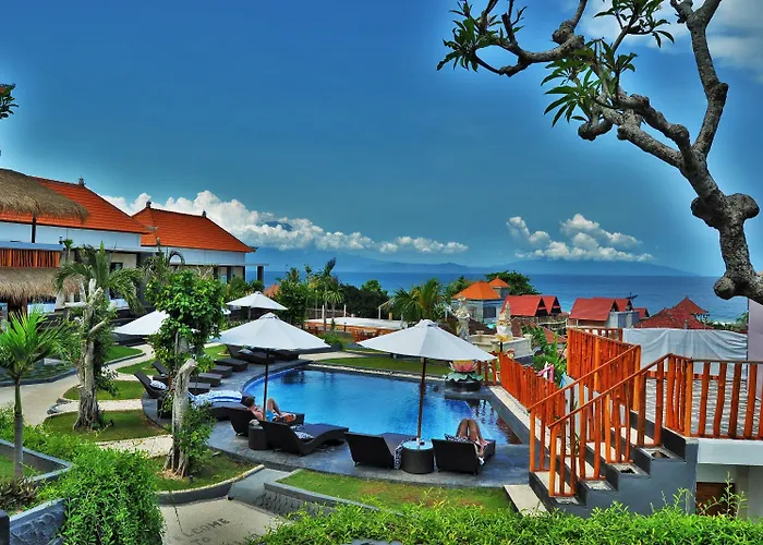 Pandawa & Seaview Hotel 4*